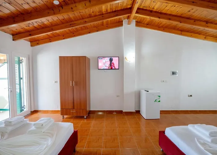 Hotell Blue Nova Ksamil